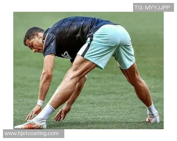 球星如何通过系统训练提升足球技艺与竞技状态的秘诀分享