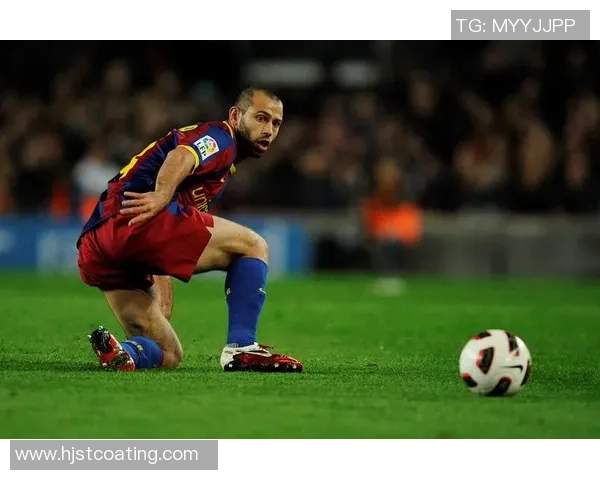 足球评论员热情赞扬球星表现全面彰显技术与精神双重魅力